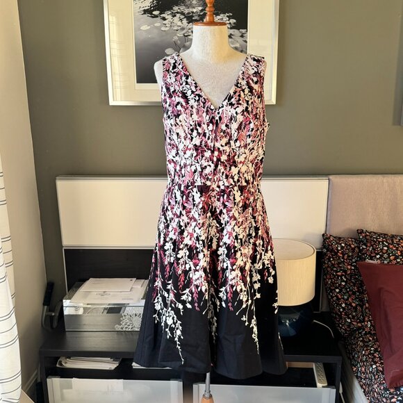 / White House Black Market Black Floral Printed High Low Party Dress US 10 - Picture 7 of 11